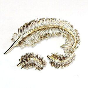 Vintage Coro Large Feather Brooch & Clip Earrings Set Demi-Parure Gold Tone READ